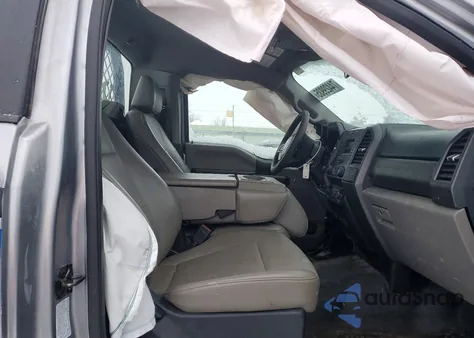 2020 Ford F350 Super Duty из США, поврежденный, VIN 1FTRF3B64LED18641